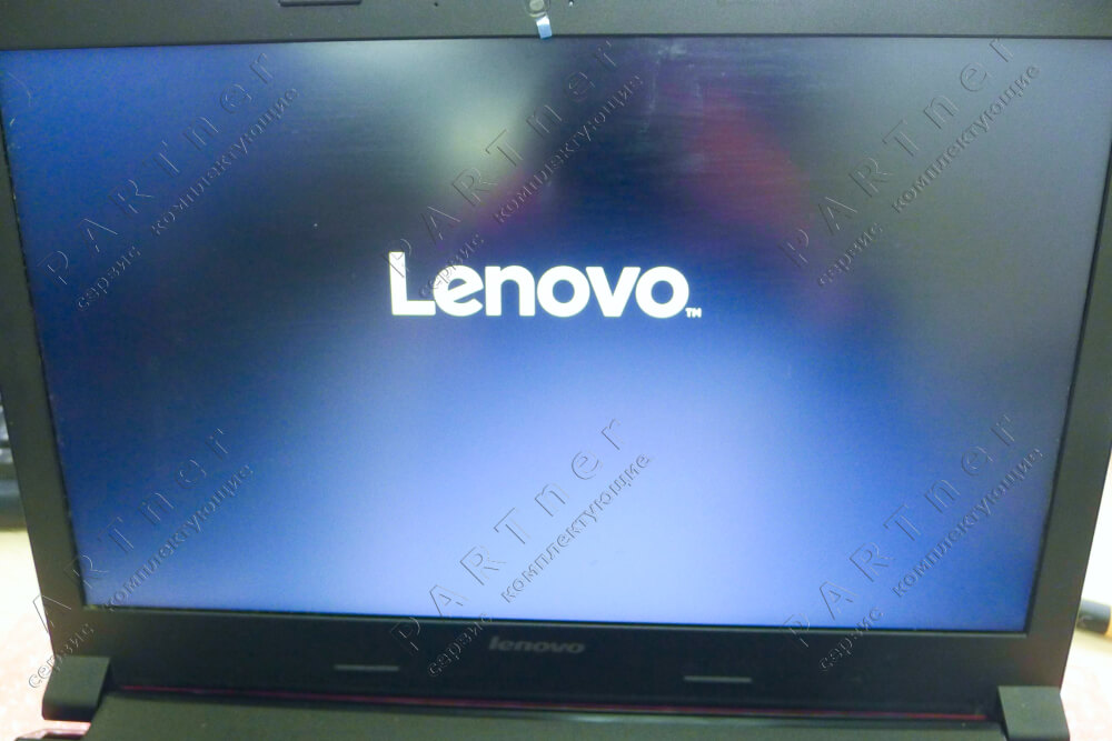 Lenovo перезагружается