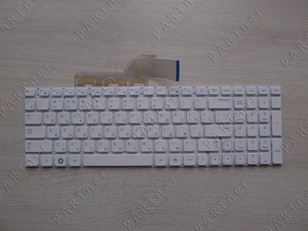 Keyboard_Samsung_NP300V5A_white_main